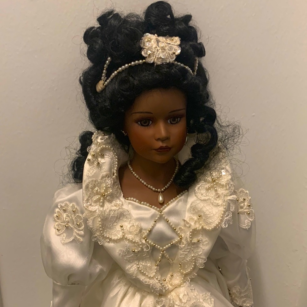 Life Size ancient porcelain “Count of Dolls” Bridal accessory